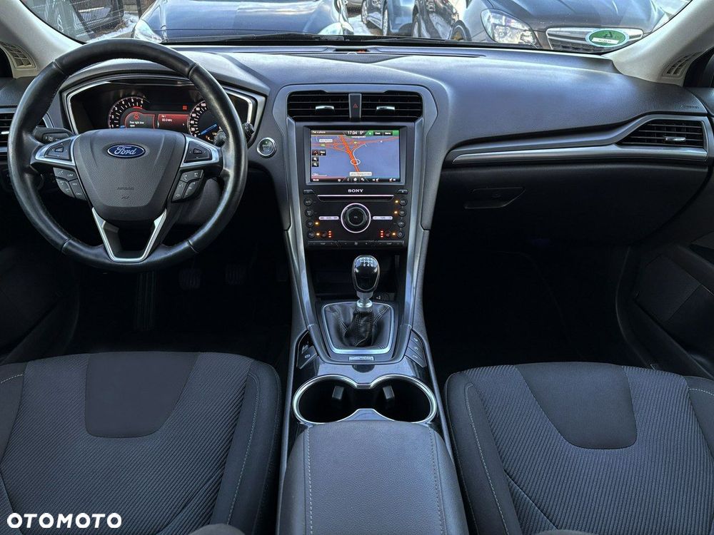Ford Mondeo - 29