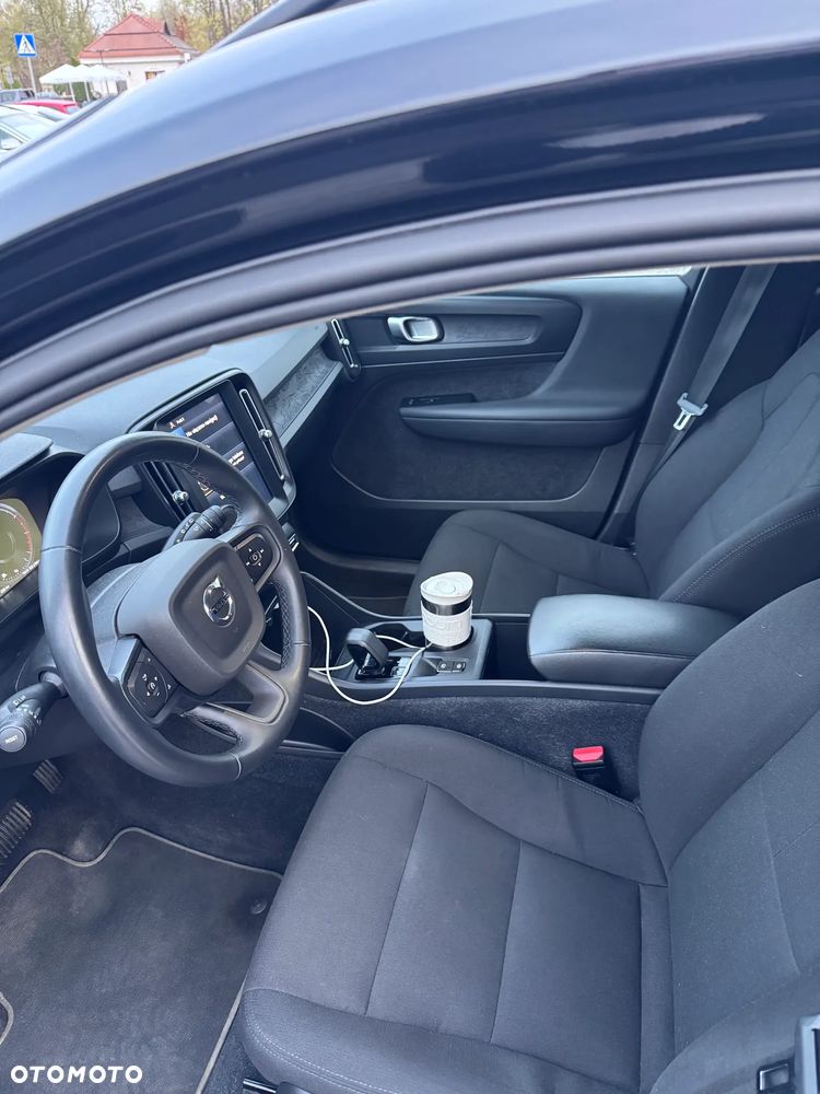 Volvo XC 40 T2 Essential - 10
