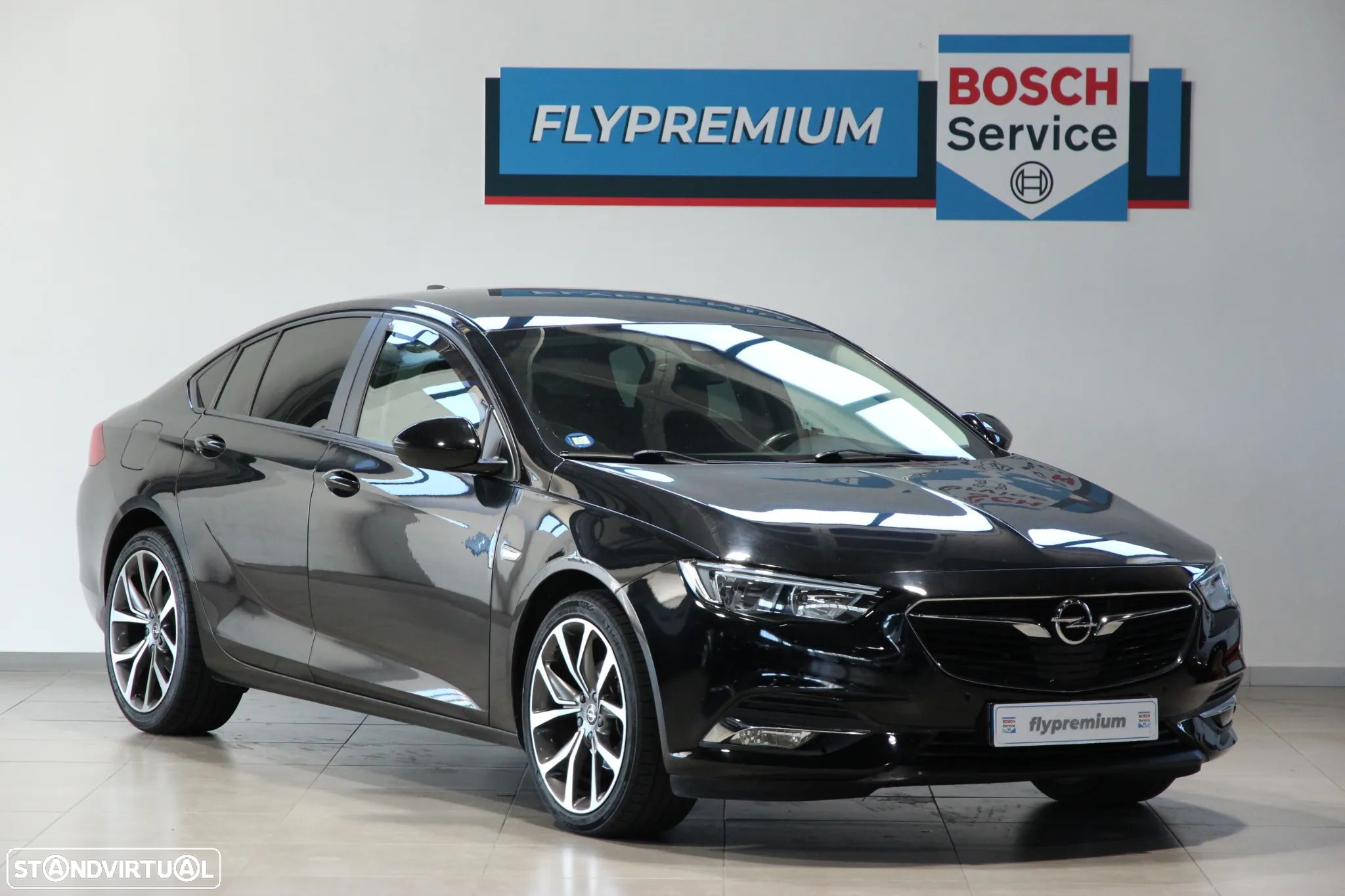 Opel Insignia Grand Sport 1.6 CDTi Dynamic - 1