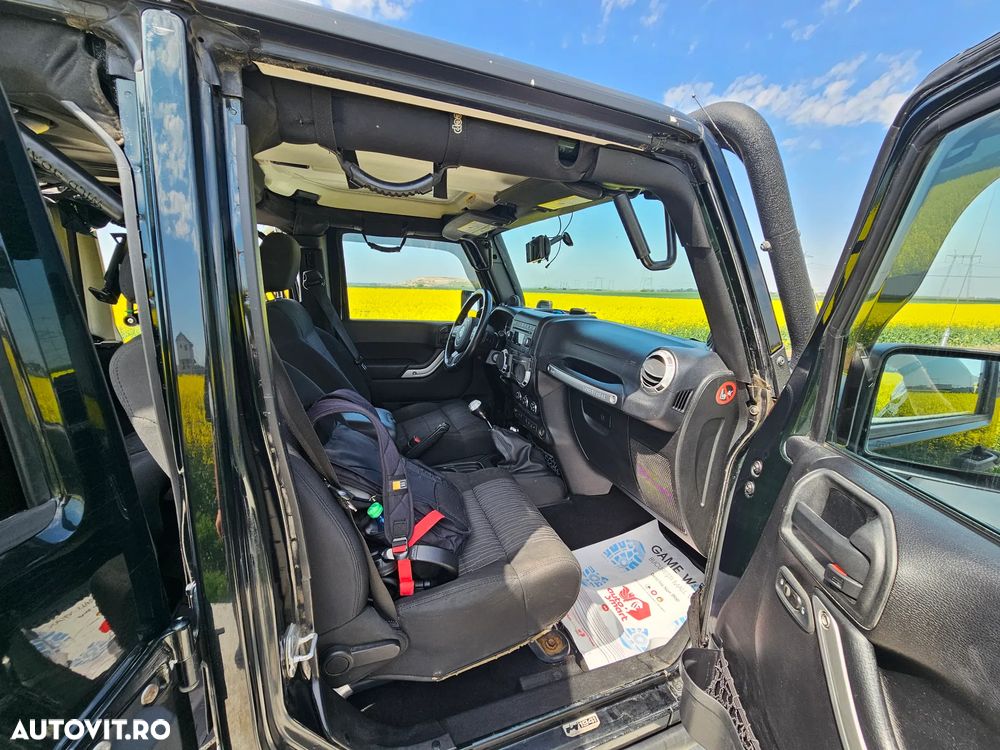 Jeep Wrangler - 6
