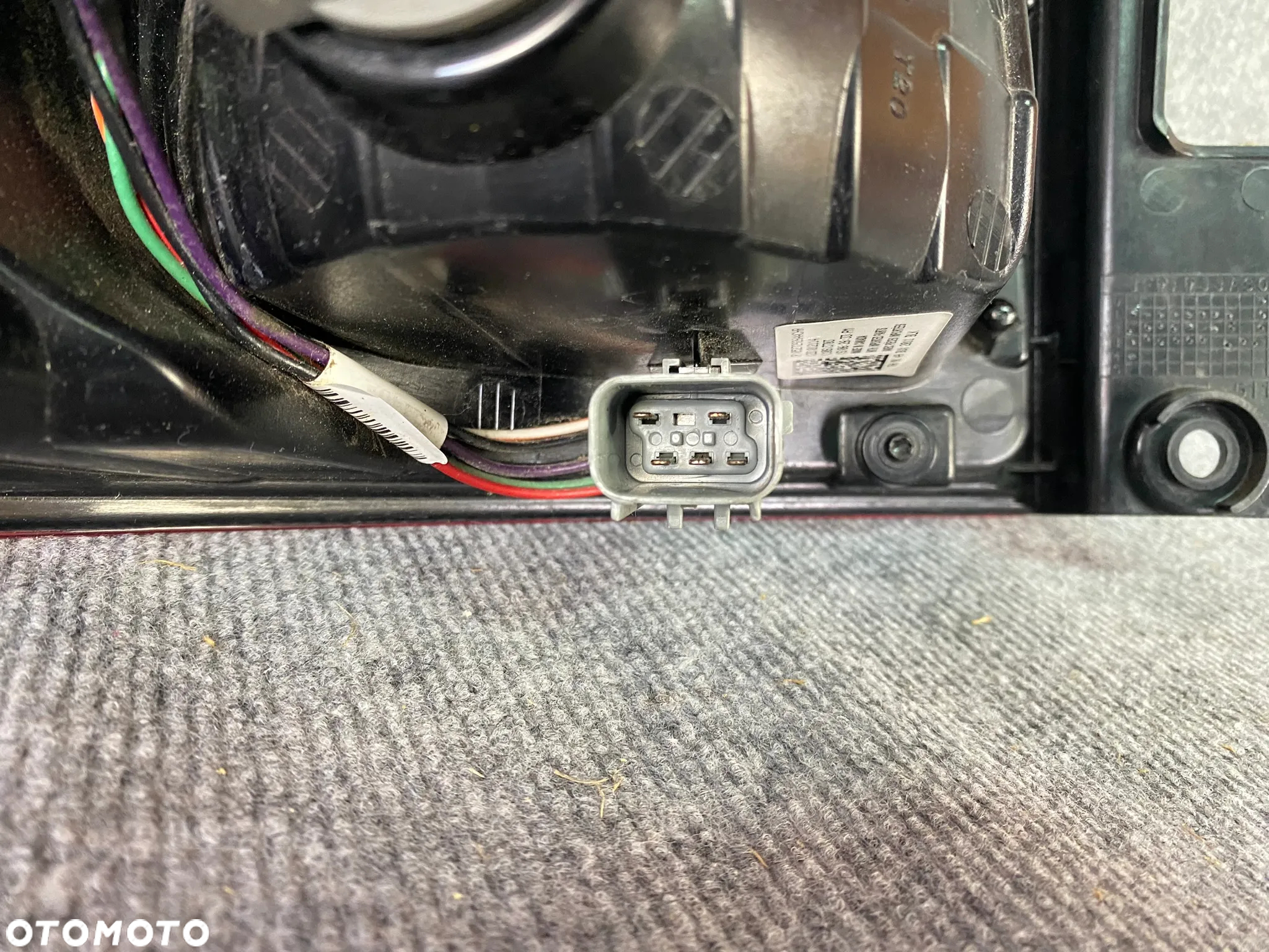 LAMPA TYLNA TYŁ PRAWA - JEEP COMPASS I LIFT LED 13-16 - 12