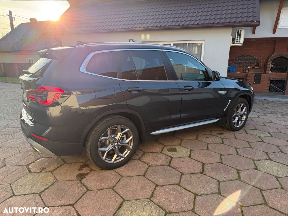 BMW X3 xDrive30i AT xLine - 37