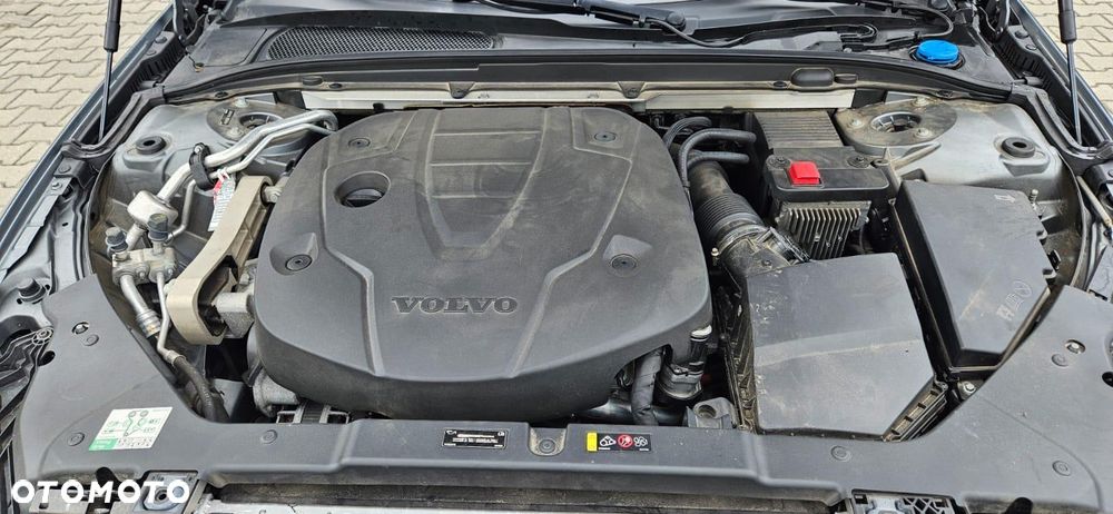 Volvo V60 D3 AWD Momentum - 35