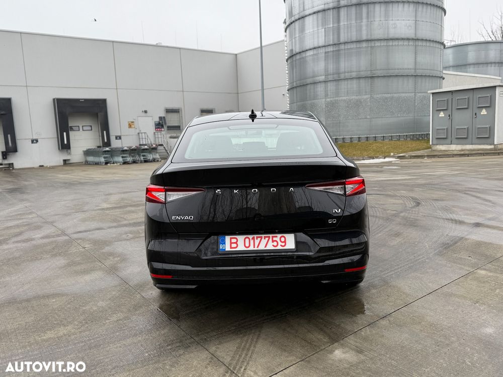 Skoda Enyaq iV 60 - 11