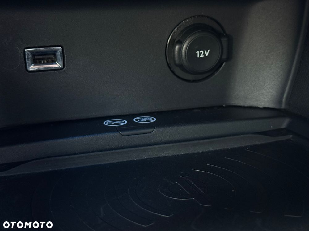 Peugeot 3008 PureTech 180 Stop & Start GPF EAT8 GT - 17