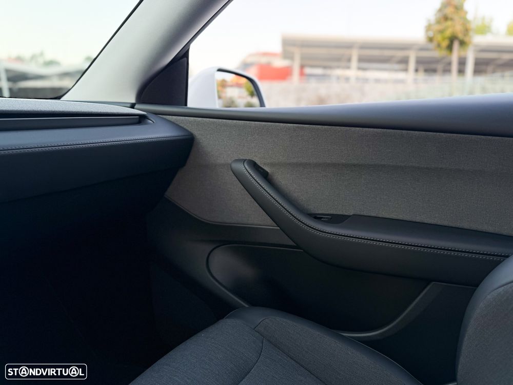 Tesla Model Y Tração Traseira - 9