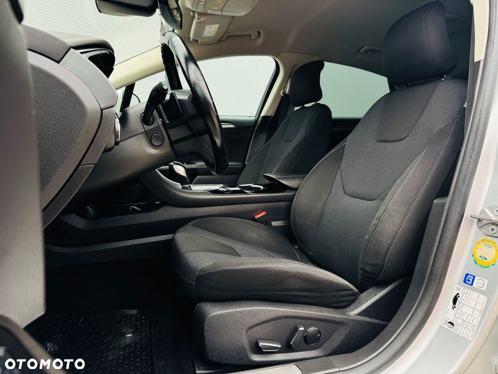 Ford Mondeo 2.0 TDCi Titanium PowerShift - 31