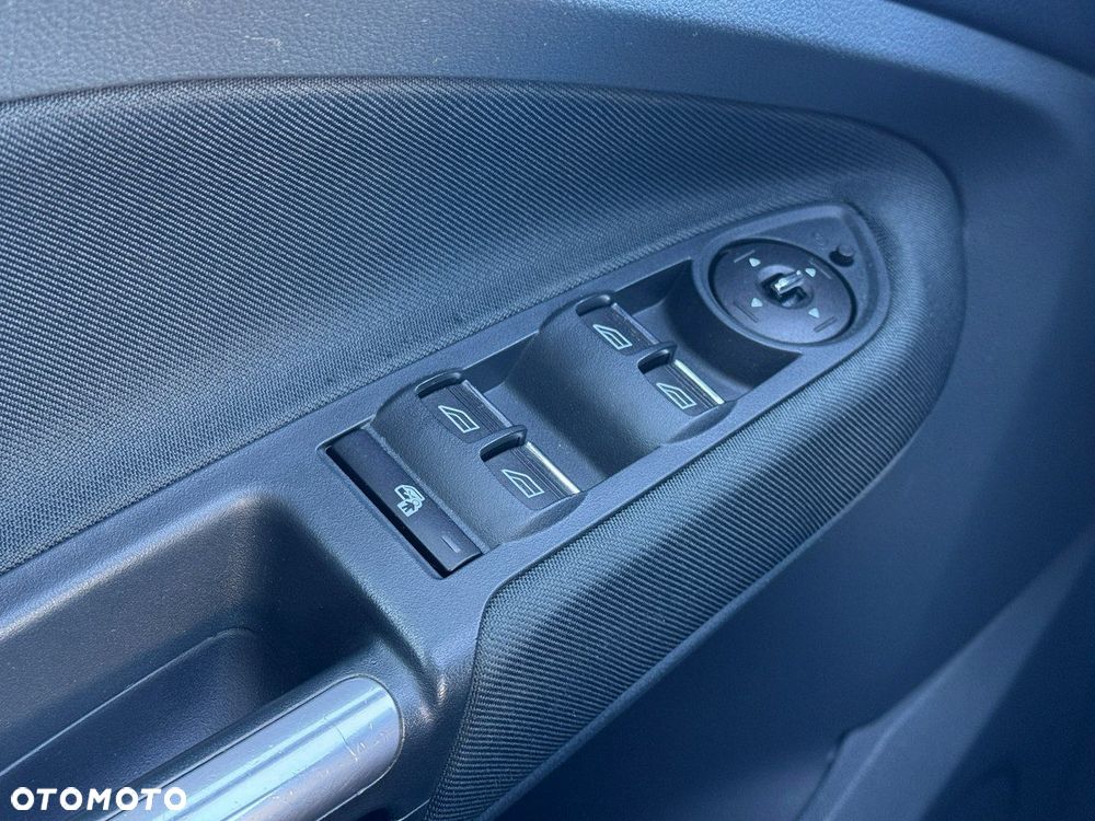 Ford C-MAX - 17