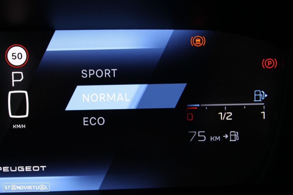 Peugeot 308 1.2 PureTech Allure EAT8 - 13