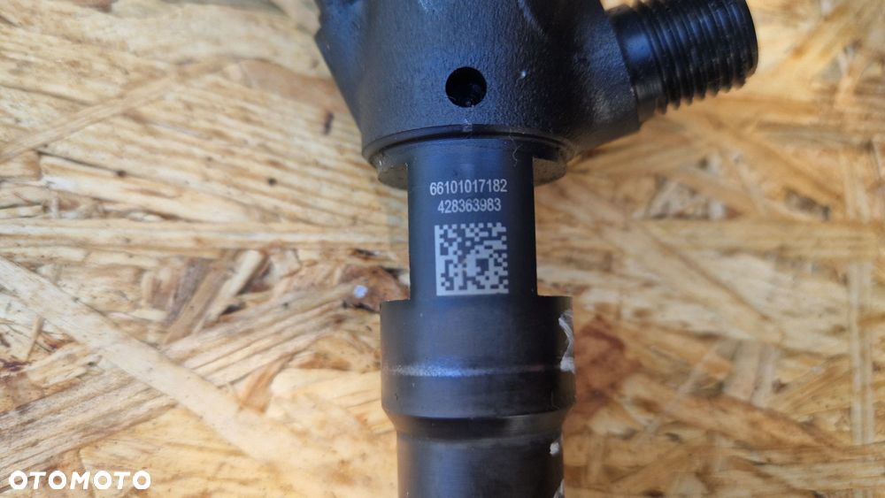 VW AUDI 1.6TDI WTRYSK WTRYSKIWACZE 28370681 - 3