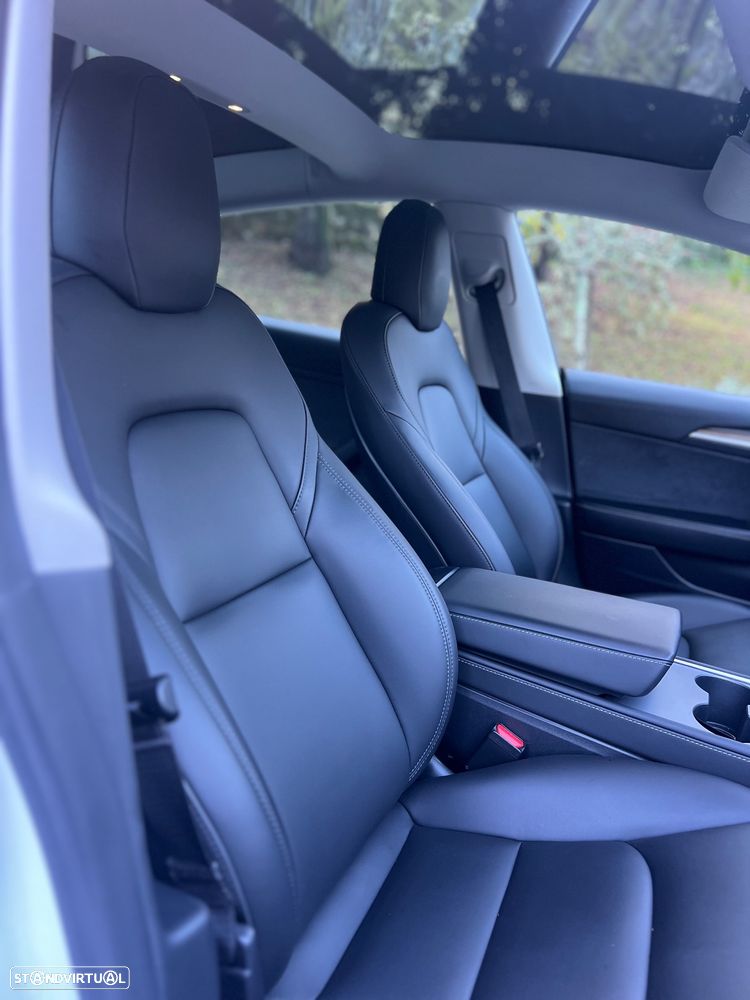 Tesla Model 3 Long Range RWD - 11