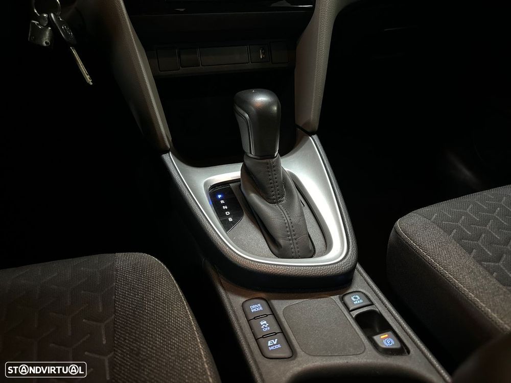 Toyota Yaris Cross 1.5 Hybrid Comfort Plus - 24