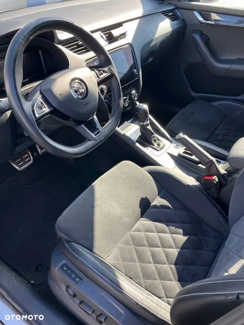 Skoda Octavia 2.0 TSI DSG RS 245 - 11