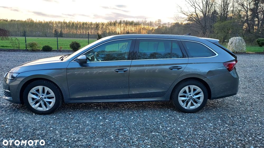 Skoda Octavia 2.0 TDI Selection - 8