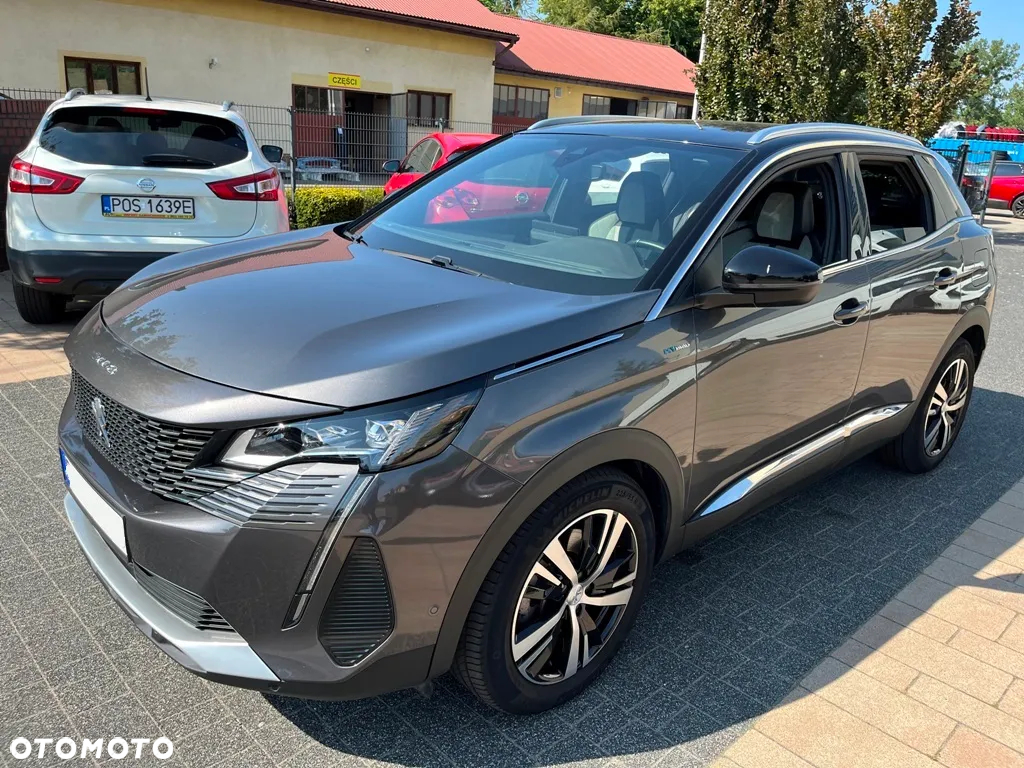 Peugeot 3008 1.6 PureTech HYbrid GT Line S&S EAT8 - 2
