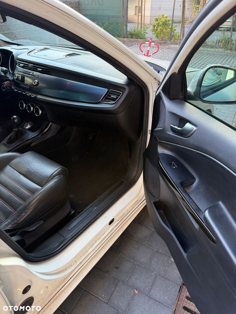 Alfa Romeo Giulietta 2.0 JTDM Distinctive TCT - 7