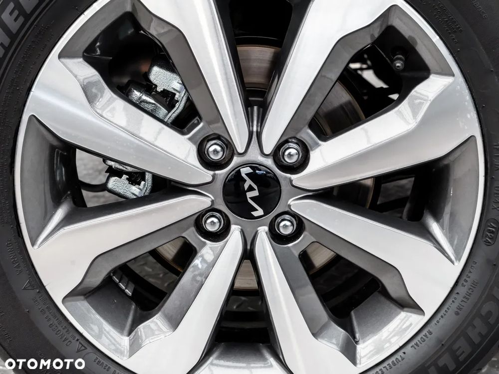 Kia Stonic 1.2 L - 9