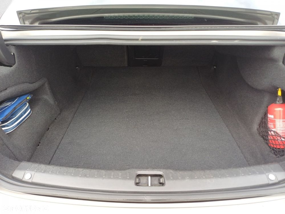 Volvo S90 - 18