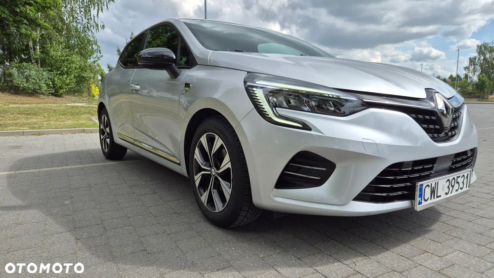 Renault Clio - 2