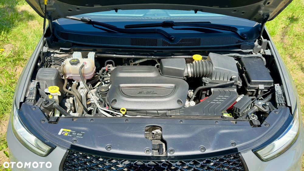 Chrysler Pacifica - 32