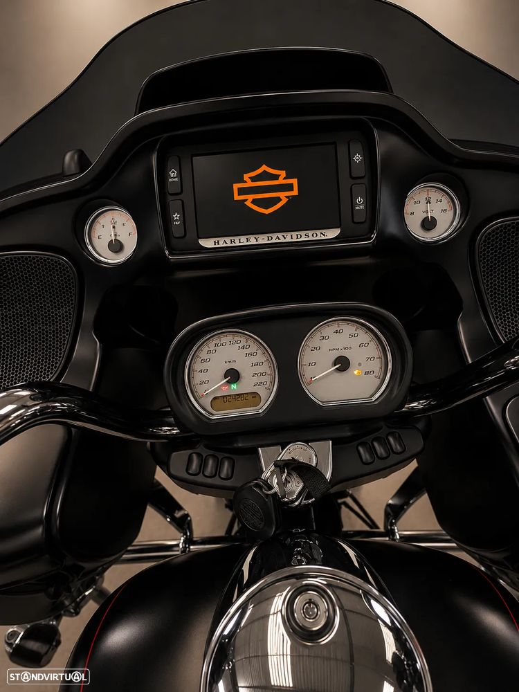 Harley-Davidson Road Road Glide - 5