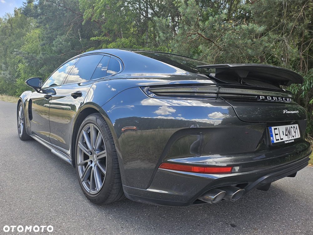 Porsche Panamera - 35