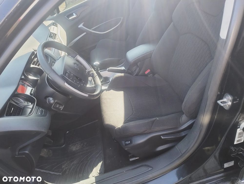 Citroën C5 HDi 140 FAP Confort - 9