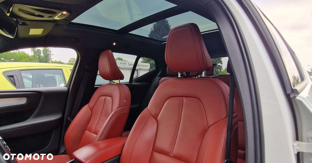 Volvo XC 40 - 21