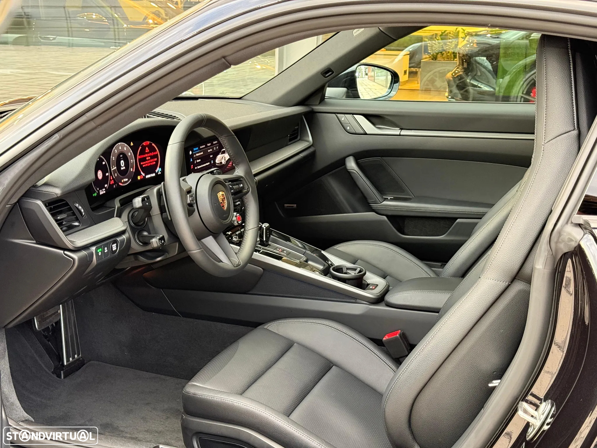 Porsche 911 (992) Carrera - 16