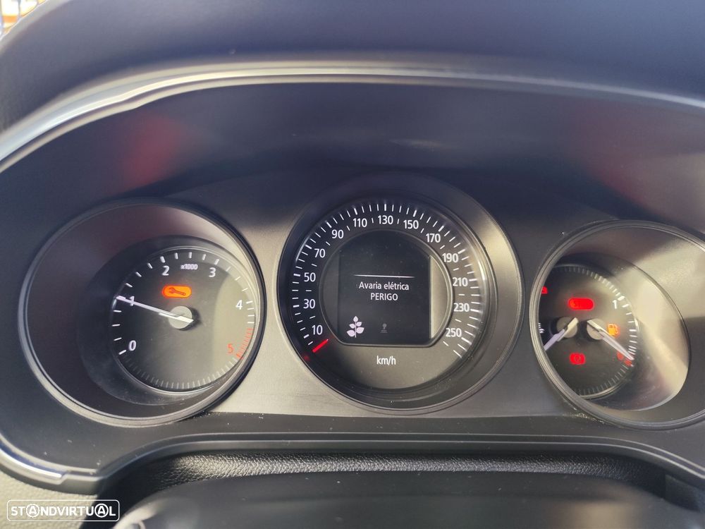 Renault Mégane Sport Tourer 1.5 Blue dCi Limited J17 - 12