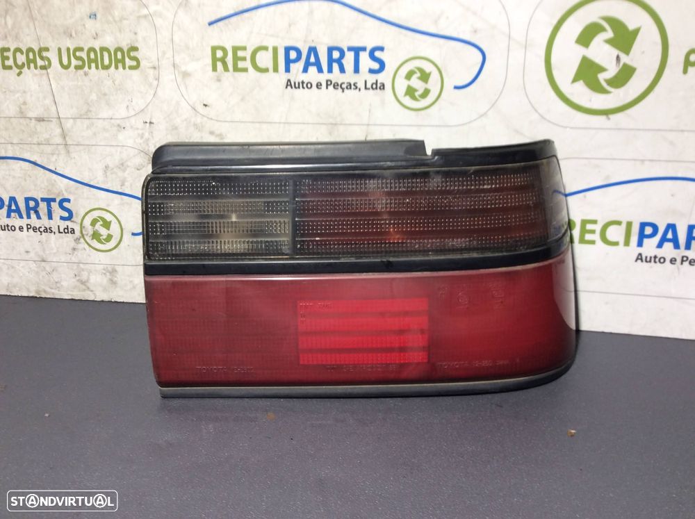 Farol Stop Toyota Corolla E9 ano 1987 a 1994 - 1