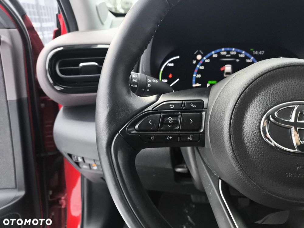 Toyota Yaris Cross Hybrid 1.5 Executive - 16