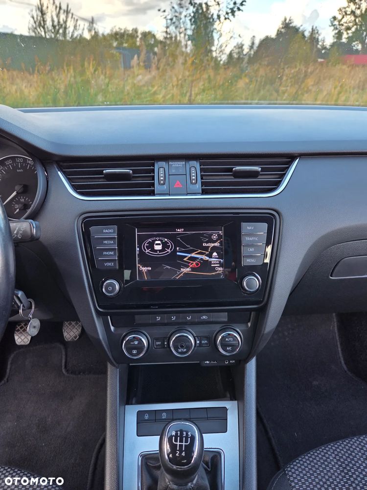 Skoda Octavia 1.6 TDI Edition - 28