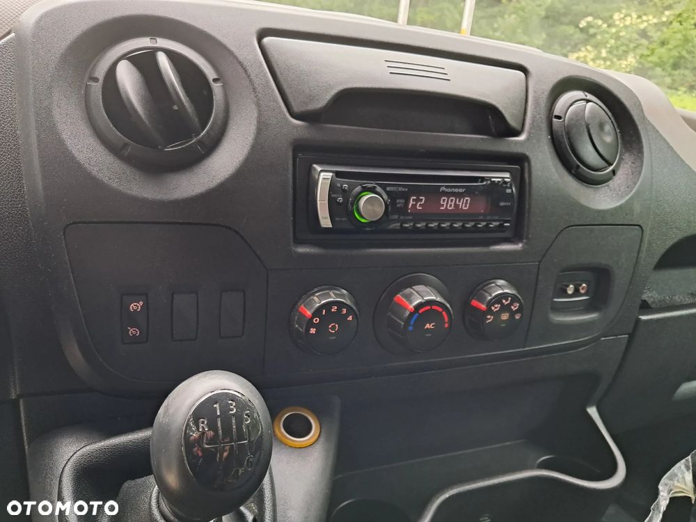 Renault Master - 17
