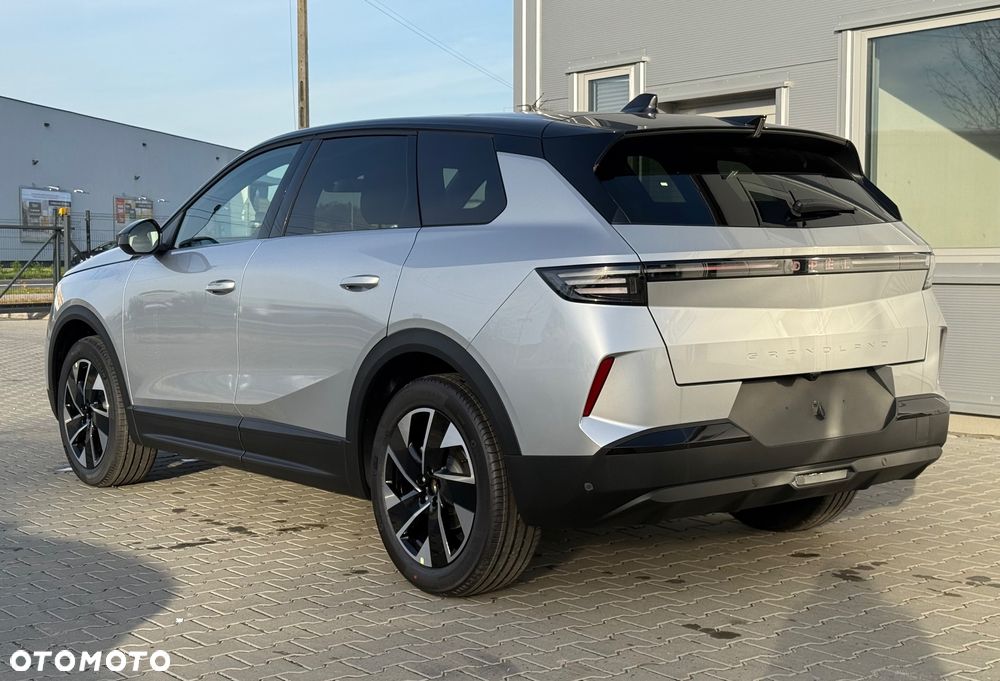 Opel Grandland 1.2 T mHEV GS S&S eDTC6 - 4