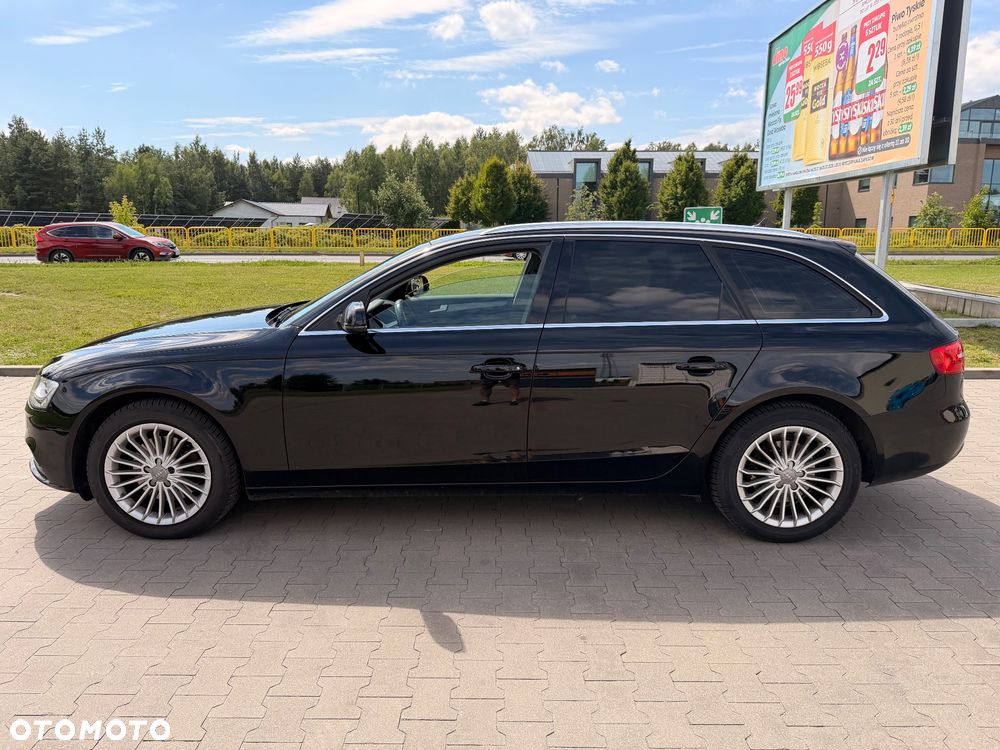 Audi A4 Avant 2.0 TDI DPF multitronic Attraction - 4
