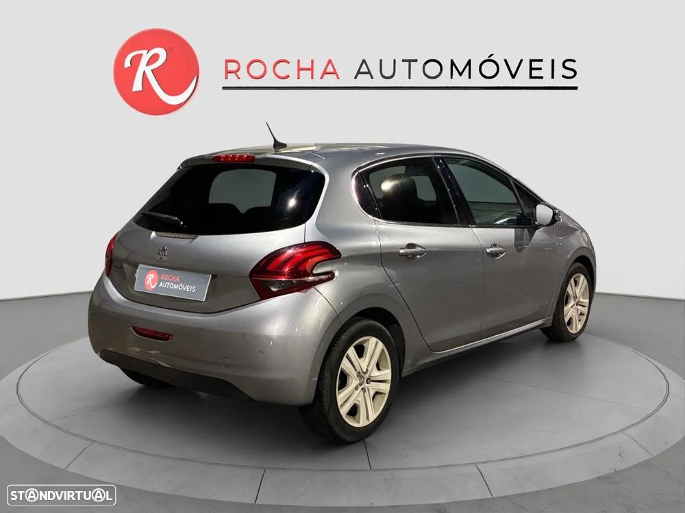 Peugeot 208 1.2 PureTech Allure - 6