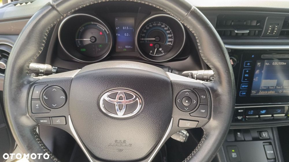 Toyota Auris Hybrid 135 Premium - 16
