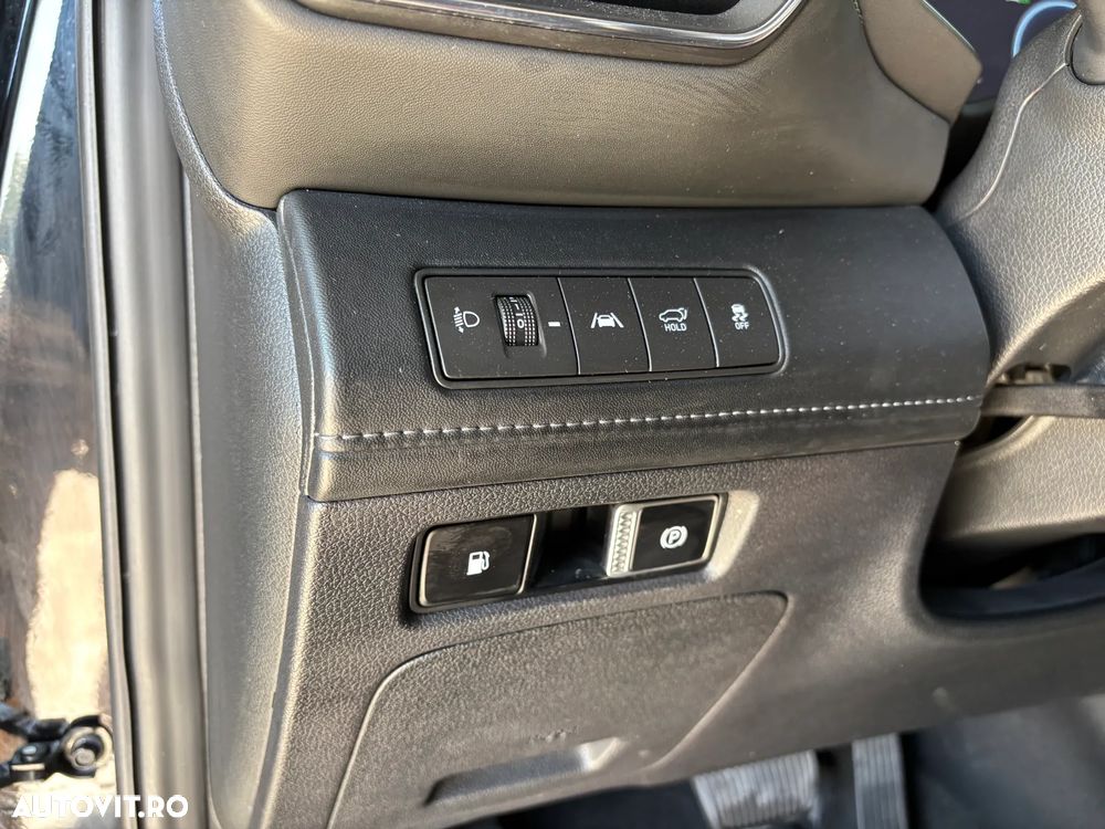 Hyundai Santa Fe 1.6 Plugin-Hybrid 4WD SEVEN Prime - 38