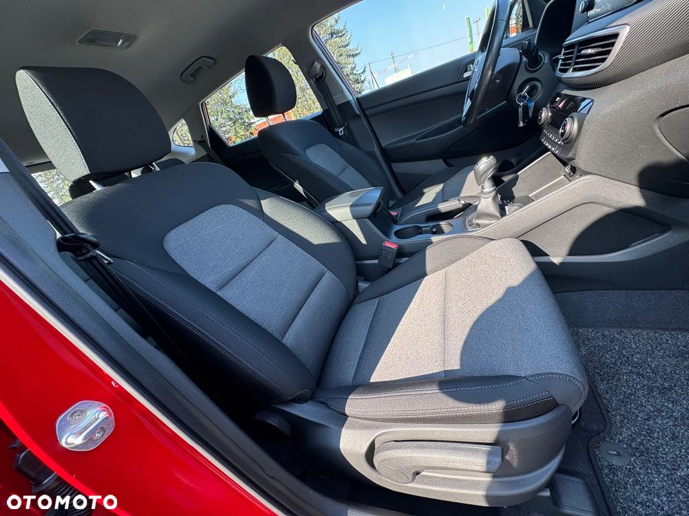 Hyundai Tucson 1.6 GDi Comfort 2WD - 35