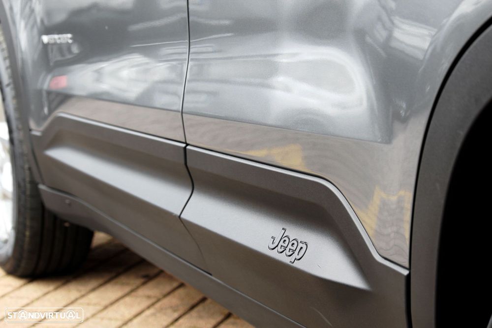 Jeep Avenger 1.2 GSE T3 Altitude - 5
