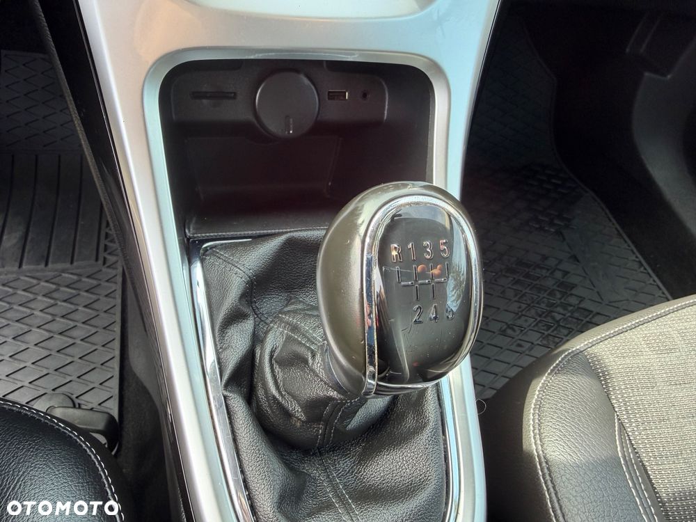 Opel Astra 1.4 Turbo Edition - 23