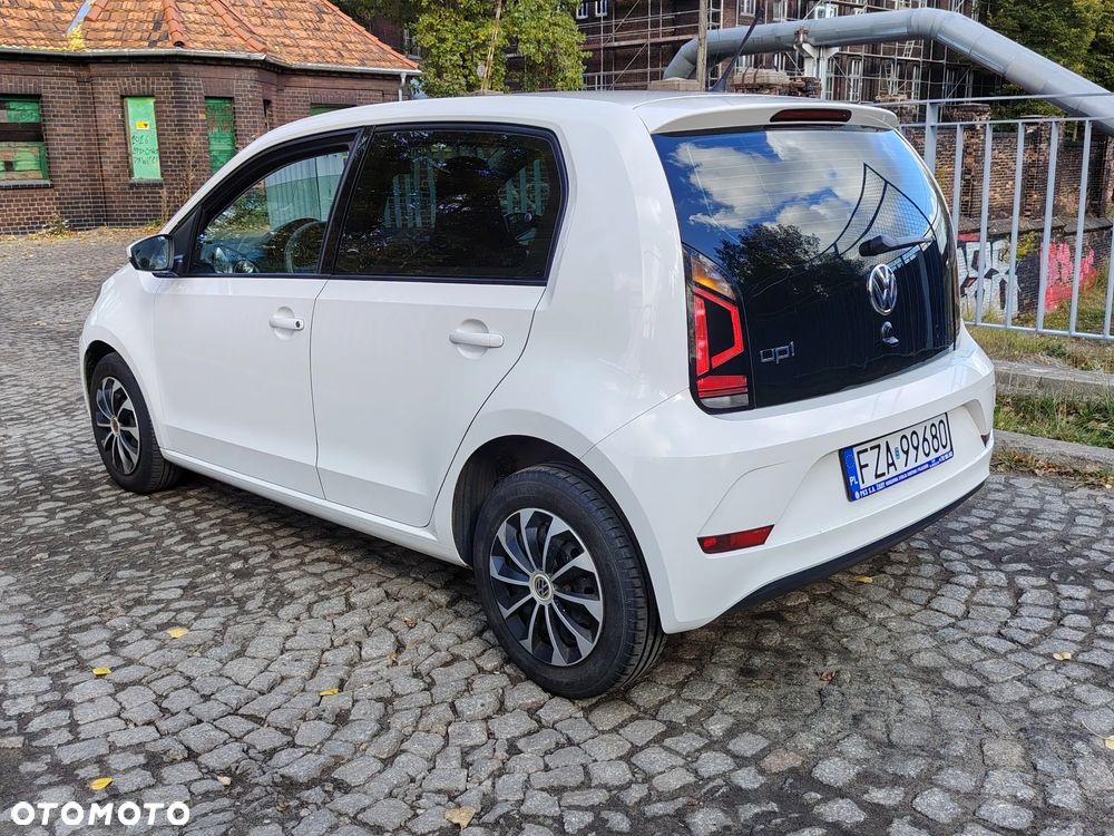 Volkswagen up! - 11