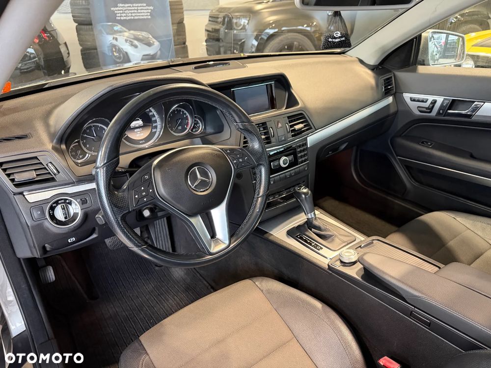 Mercedes-Benz Klasa E 350 BlueEFFICIENCY 7G-TRONIC Avantgarde - 12