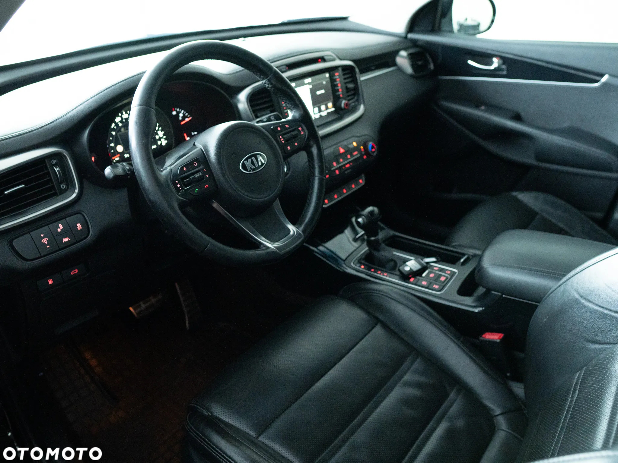 Kia Sorento 2.0 CRDI Business Line - 11
