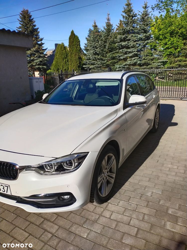 BMW Seria 3 318d Sport Line - 1