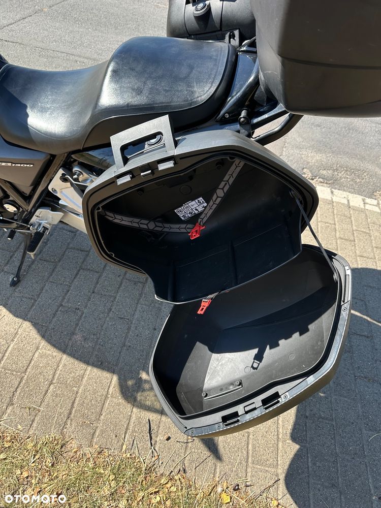 Honda CB - 28