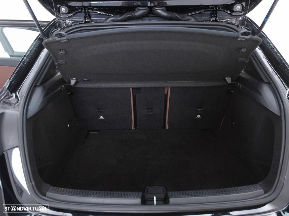 Mercedes-Benz A 220 d 8G-DCT Progressive - 14