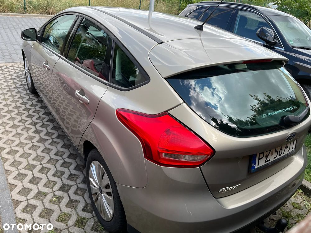 Ford Focus 1.0 EcoBoost Trend - 5