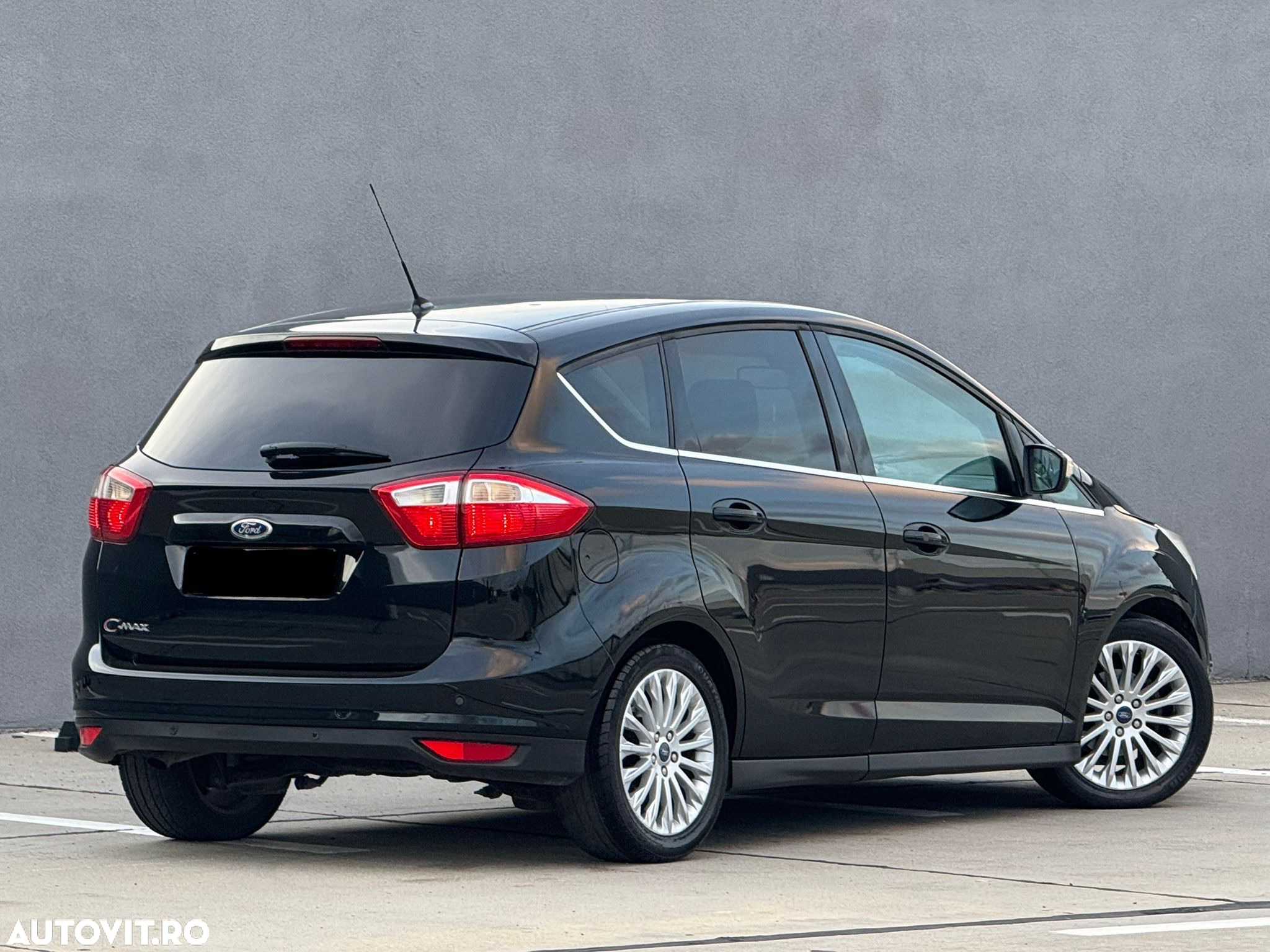 Ford C-Max 1.6 TDCi Start-Stop-System Champions Edition - 4